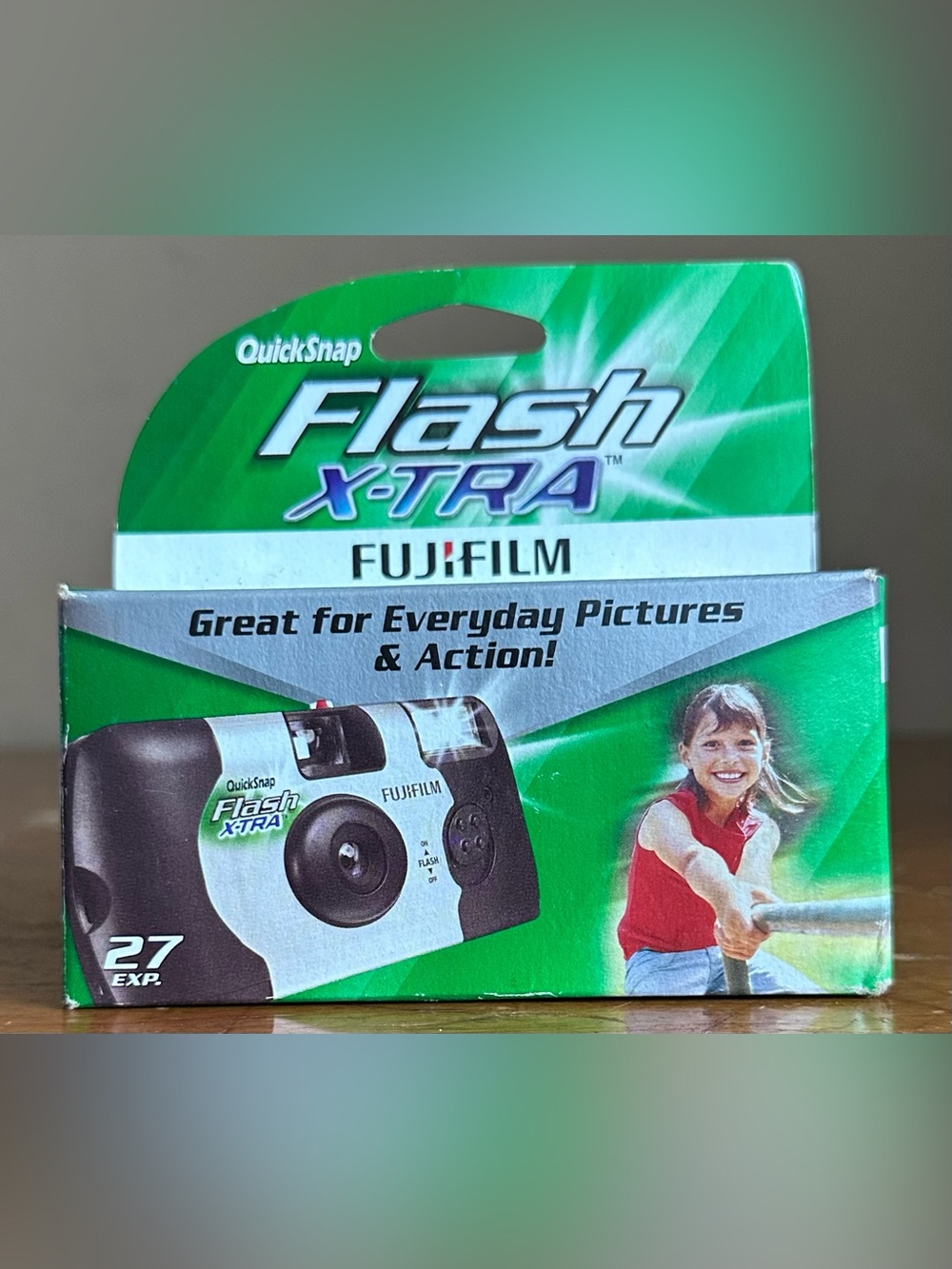 Fujifilm Flash X-TRA Disposable Camera in Green and White